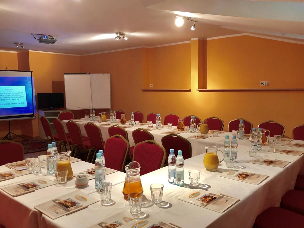 Golabek Leba Hotel Екстериор снимка